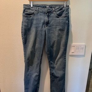 LEE JEANS WOMEN'S LIGHT WASH MIDRISE SIZE 12L